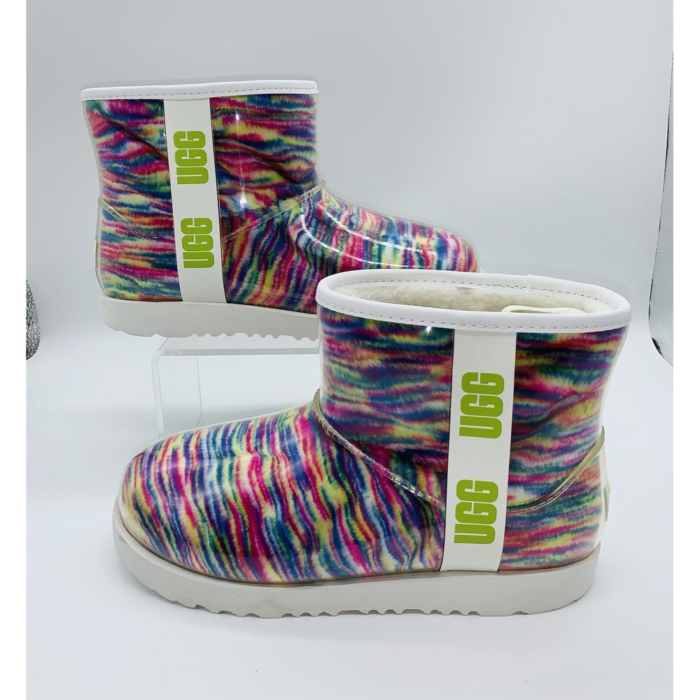 UGG Classics Women's Ankle Boots Clear Mini Pixelate White Waterproof Size 6 NEW - Picture 2 of 10